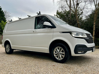 2021 (212) Volkswagen Transporter