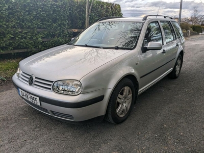 2004 - Volkswagen Golf Manual