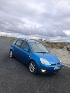 2005 - Ford Fiesta Manual