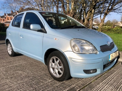 2005 - Toyota Yaris Manual