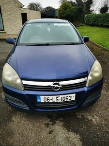 2006 - Opel Astra Manual