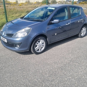 2006 - Renault Clio Manual