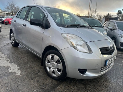 2006 - Toyota Yaris Manual