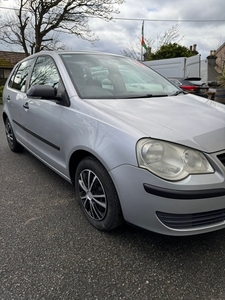 2006 - Volkswagen Polo Manual