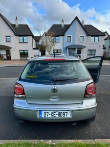 2007 - Volkswagen Polo Manual