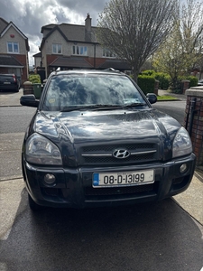 2008 - Hyundai Tucson Manual