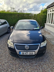 2008 - Volkswagen Passat Manual