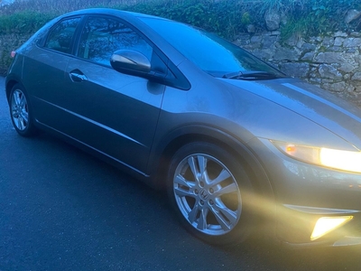 2009 - Honda Civic ---