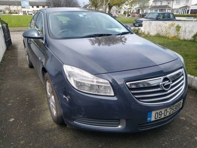 2009 - Opel Insignia Manual