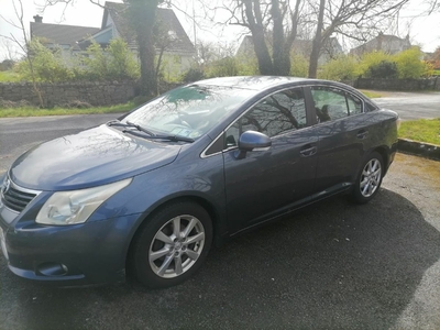 2009 - Toyota Avensis ---