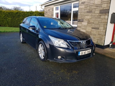 2009 - Toyota Avensis Manual