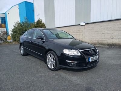 2009 - Volkswagen Passat Manual