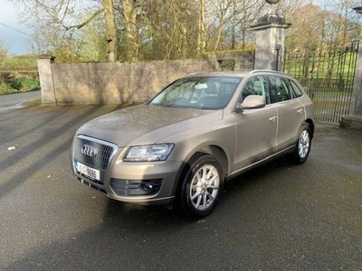 2010 - Audi Q5 ---