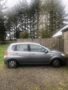 2010 - Chevrolet Aveo ---