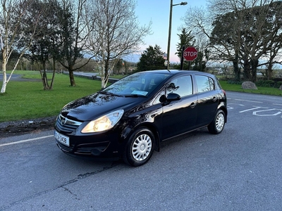 2010 - Opel Corsa Manual