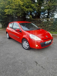 2010 - Renault Clio Manual