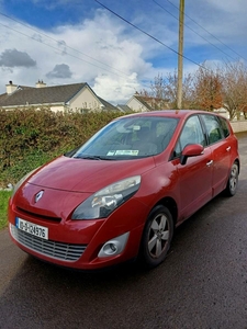 2010 - Renault Grand Scenic Manual