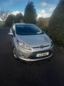 2011 - Ford Fiesta Manual