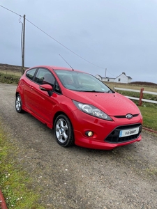 2011 - Ford Fiesta Manual