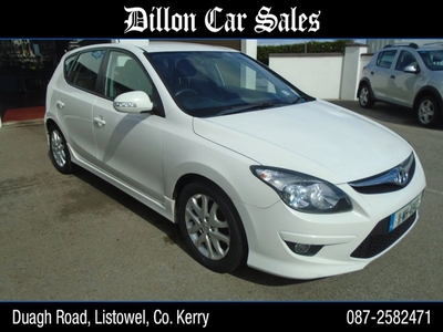 2011 - Hyundai i30 Manual