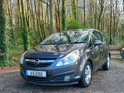 2011 - Opel Corsa Manual