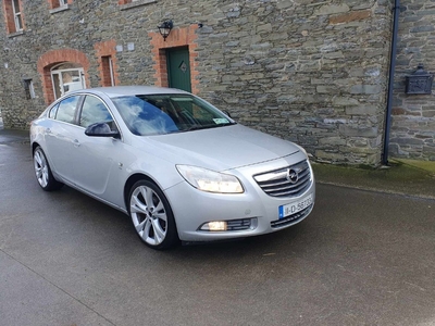 2011 - Vauxhall Insignia ---