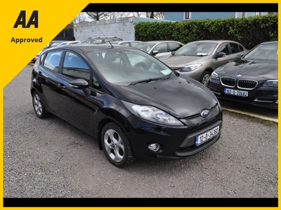 2012 - Ford Fiesta Manual