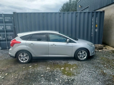 2012 - Ford Focus Manual