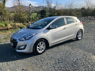 2012 - Hyundai i30 Manual