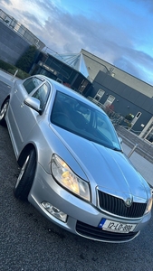 2012 - Skoda Octavia Manual