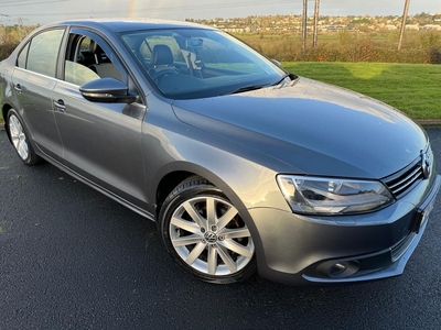 2012 - Volkswagen Jetta Automatic