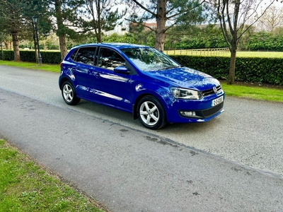 2012 - Volkswagen Polo Automatic