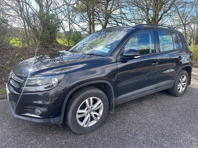 2012 - Volkswagen Tiguan Manual