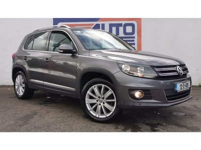 2012 - Volkswagen Tiguan Manual