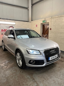 2013 - Audi Q5 Manual