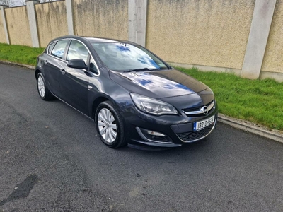 2013 - Opel Astra Manual