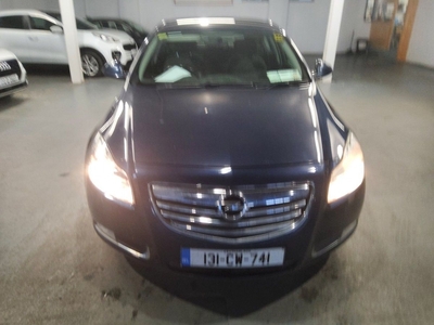 2013 - Opel Insignia Manual