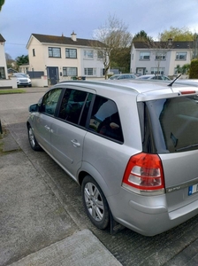 2013 - Opel Zafira Manual