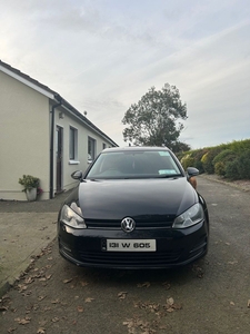 2013 - Volkswagen Golf Manual