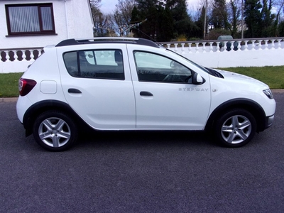 2014 - Dacia Sandero Stepway Manual