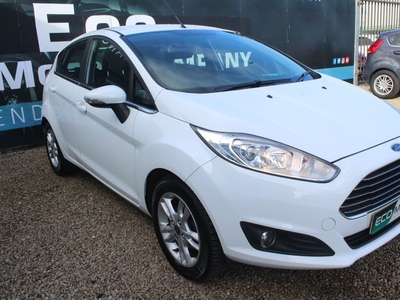 2014 - Ford Fiesta Manual