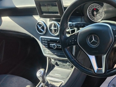 2014 - Mercedes-Benz A-Class Manual