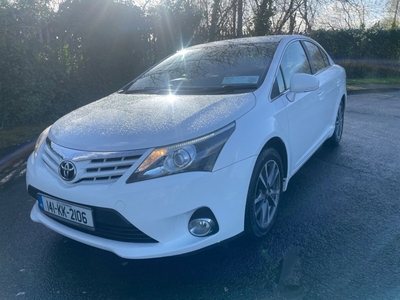 2014 - Toyota Avensis Manual