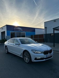 2015 - BMW 7-Series Automatic