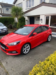 2015 - Ford Focus Manual