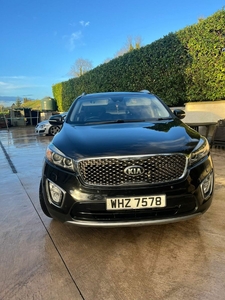 2015 - Kia Sorento Manual