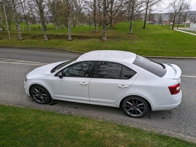 2015 - Skoda Octavia Manual