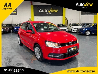 2015 - Volkswagen Polo Automatic