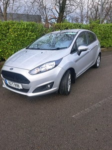 2016 - Ford Fiesta Manual