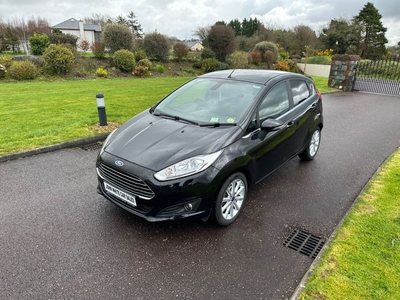 2016 - Ford Fiesta Manual